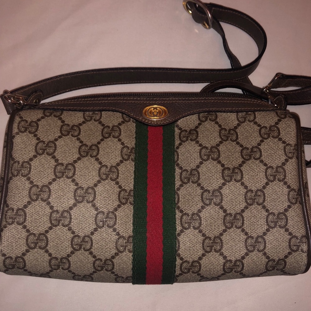 Vintage Gucci cross body